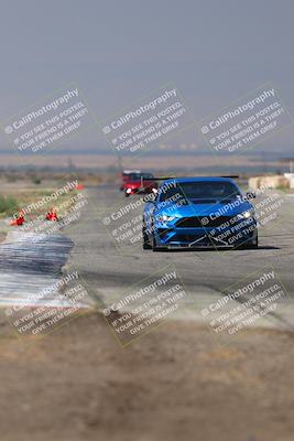 media/Sep-20-2025-Extreme Speed (Sat) [[1fcc23683c]]/Orange (Mid Intermediate)/Session 2 (Sunrise)/